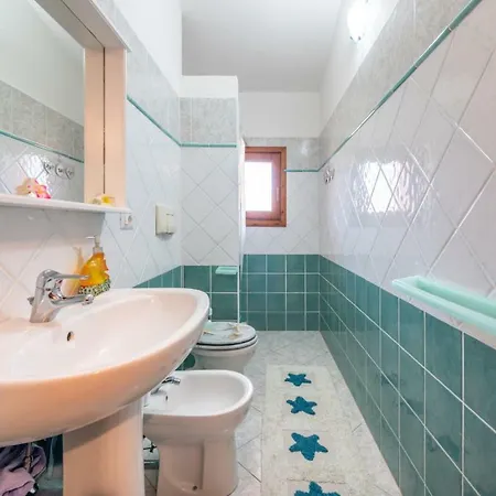 Domu Marinella Apartment